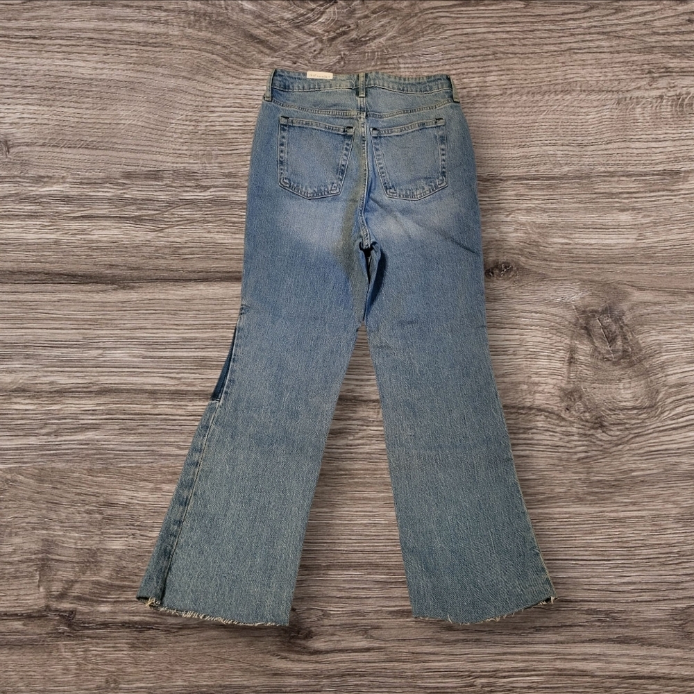 Free Assembly Classic Denim Blue Jeans with Raw Hem, Size 6, NWT - Picture 3 of 7